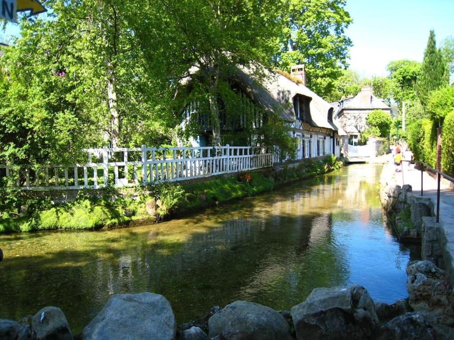 Studio Veules Les Roses Proximite Centre Ville Et Plage Екстер'єр фото